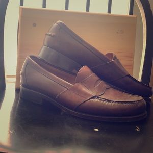 I’m selling these penny loafers